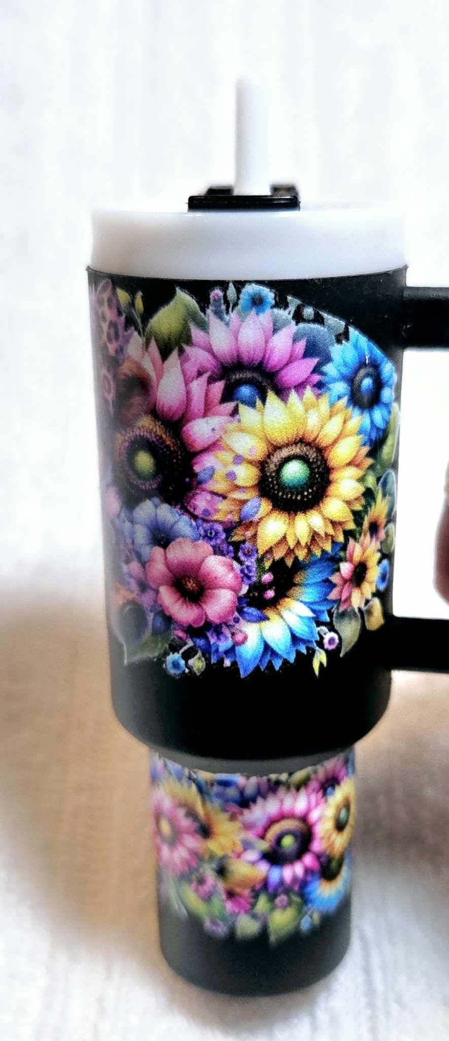 🌻 Mini Sips Keychain Tumbler – Floral Cow Edition