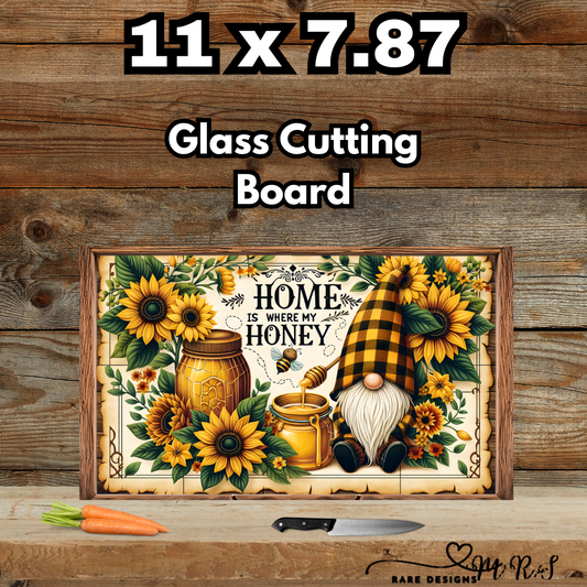 Home Is Where My Honey™ — 11″ × 7.87″ Glass Cutting Board (Sunflower Gnome, Rectangle)