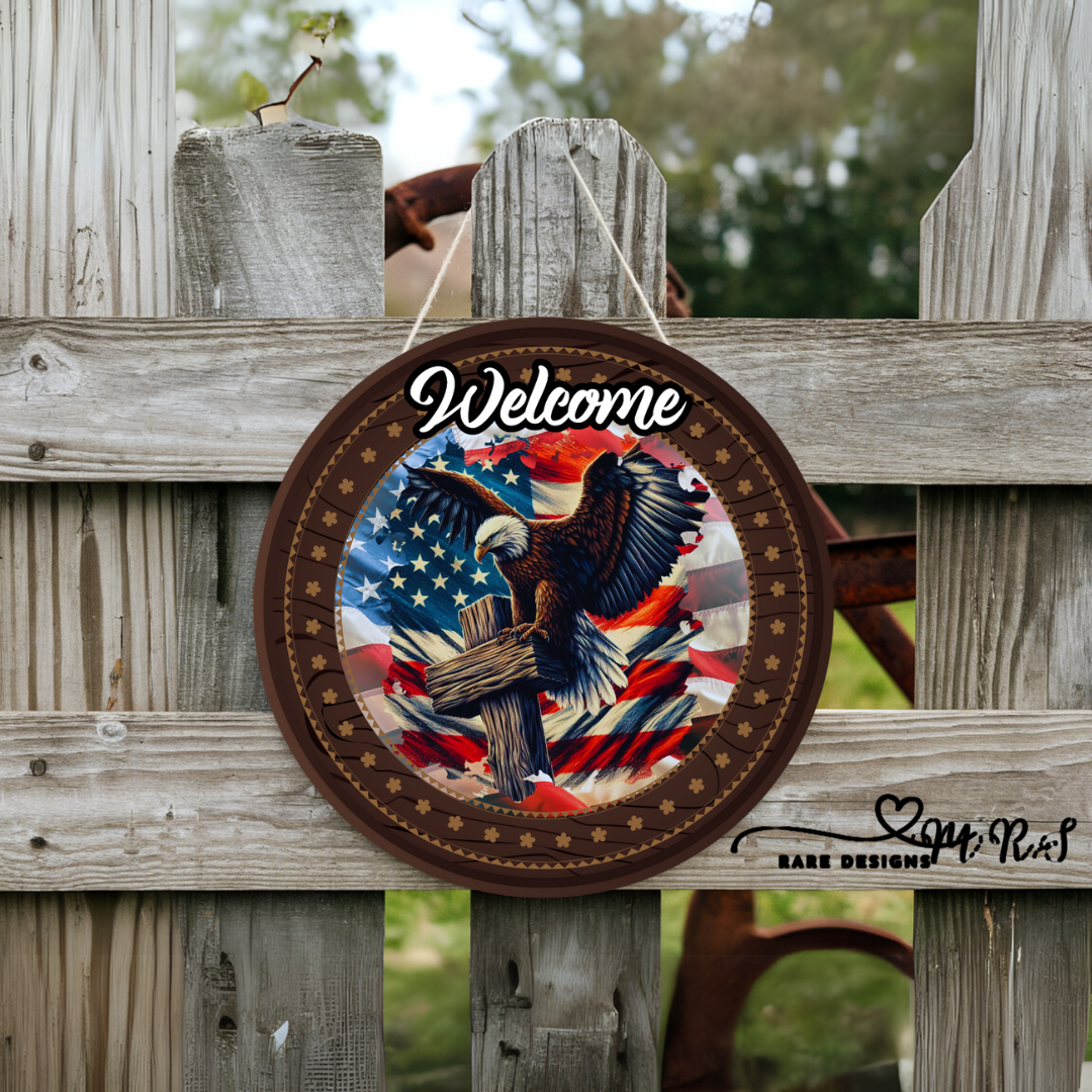 Patriotic Eagle Welcome Sign – 10-Inch Round Door Hanger