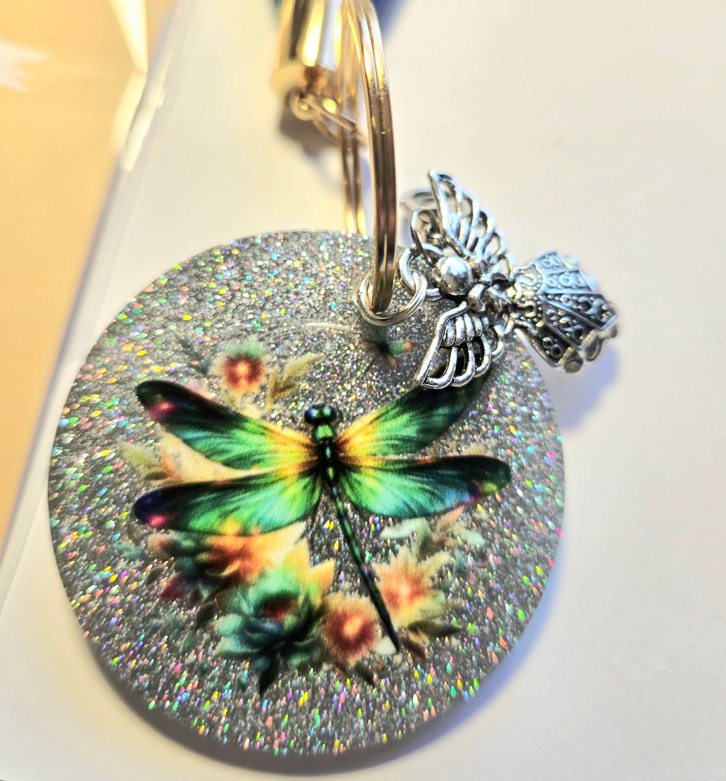 Angel Wings Dragonfly Resin Keychain – Handmade Travel Guardian Charm