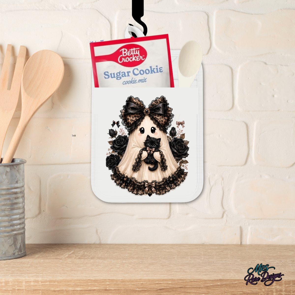 🖤 "Sweet & Spooky" Baker's Gift Set — Pocket Oven Mitt + Cookie Mix