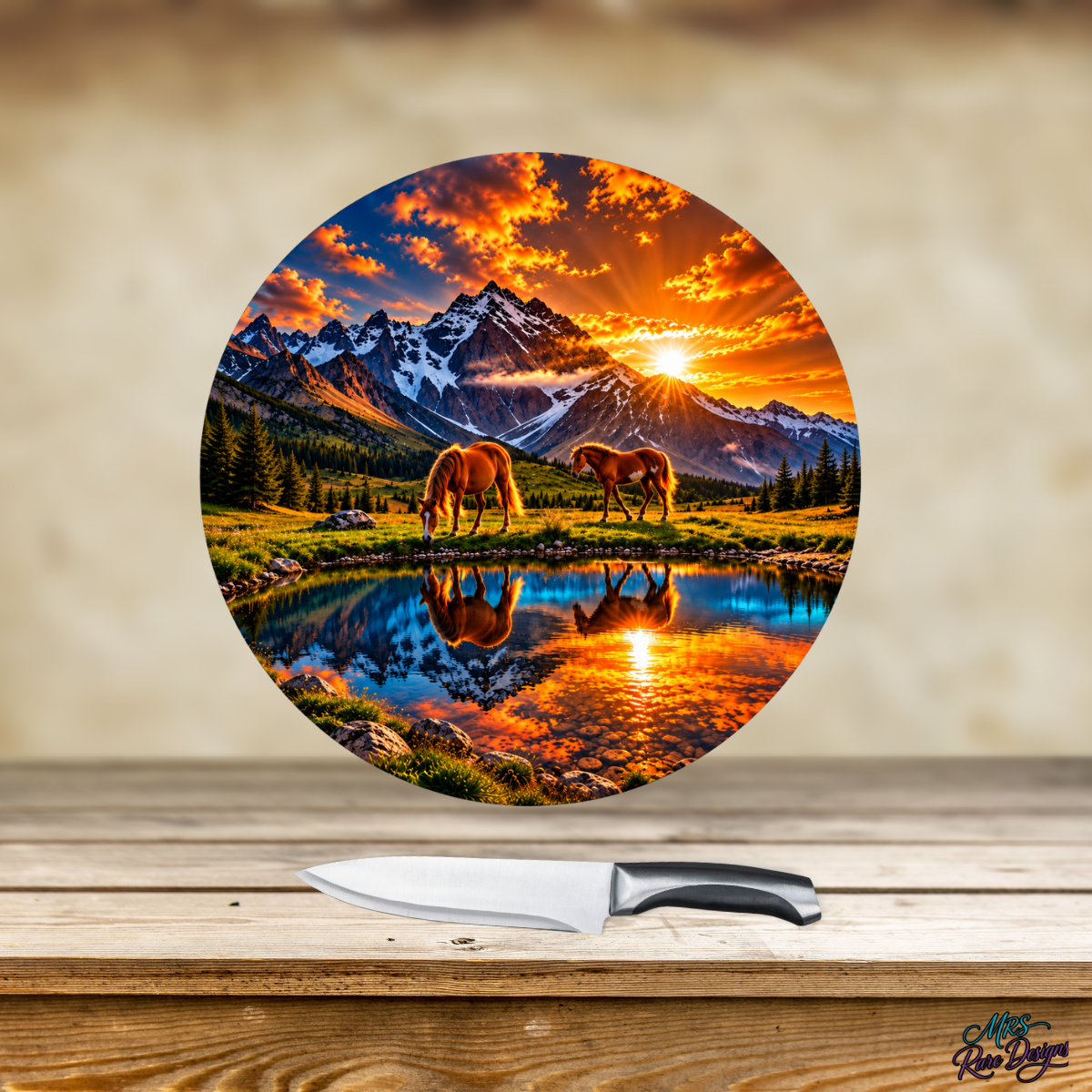 Amber Ridge Reflections 9-Inch Round Horse Glass Cutting Board