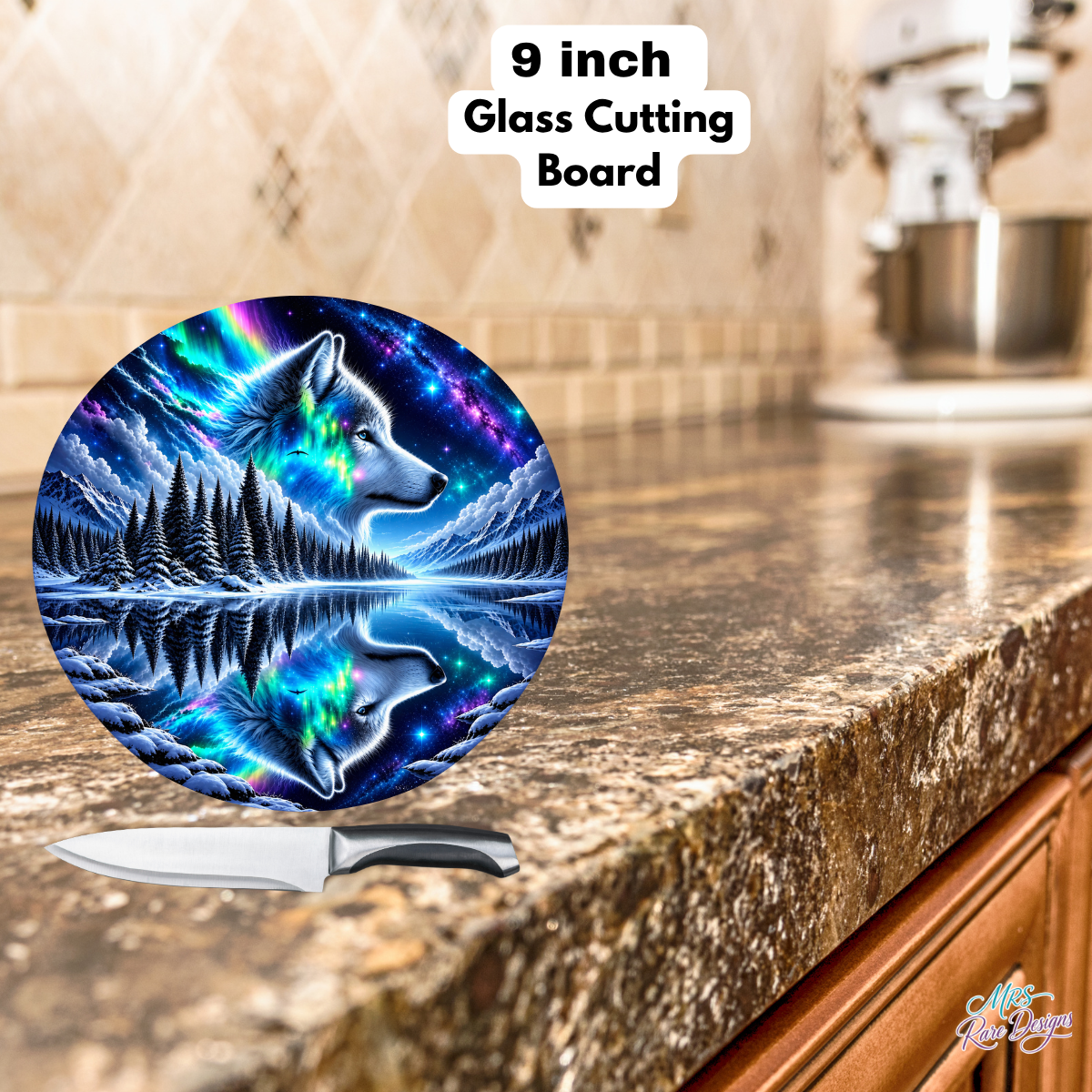 Aurora’s Call- 9-Inch Round Wolf Glass Cutting Board