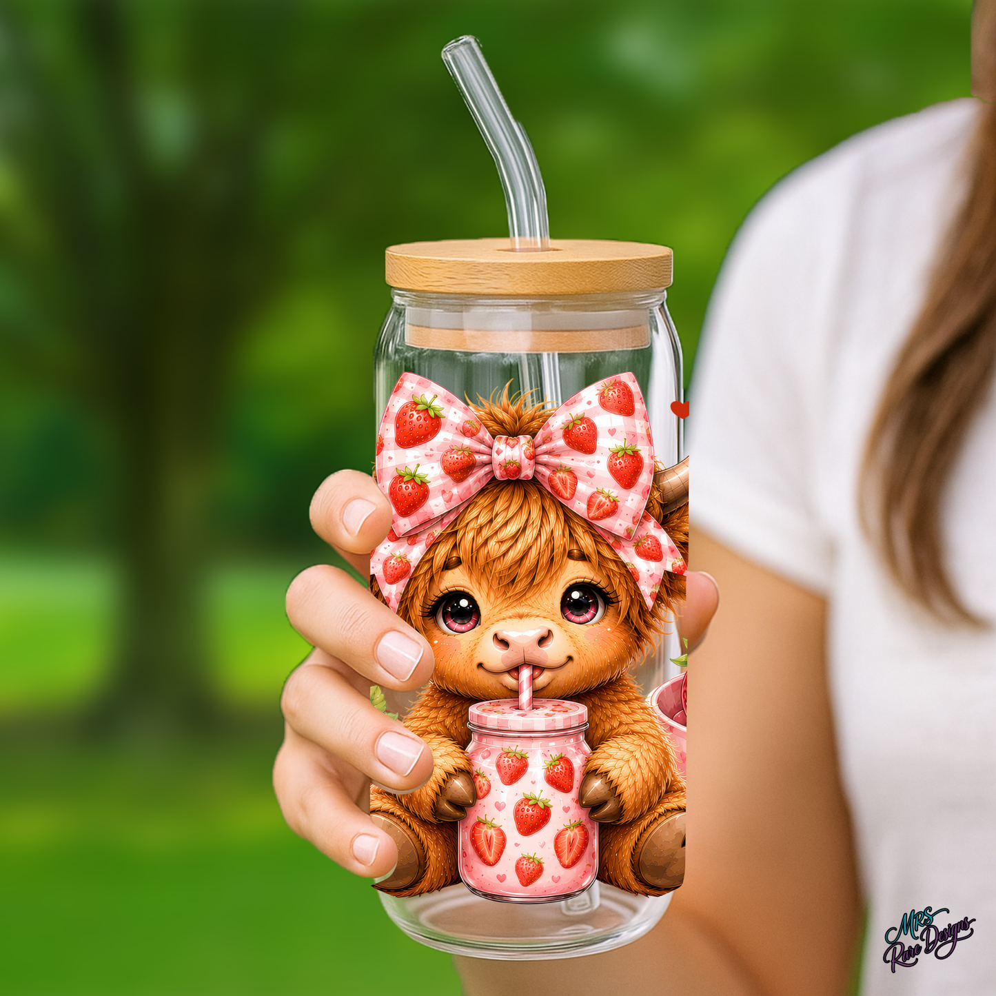 Berry Moo'd 16 oz Highland Cow Strawberry Glass Tumbler