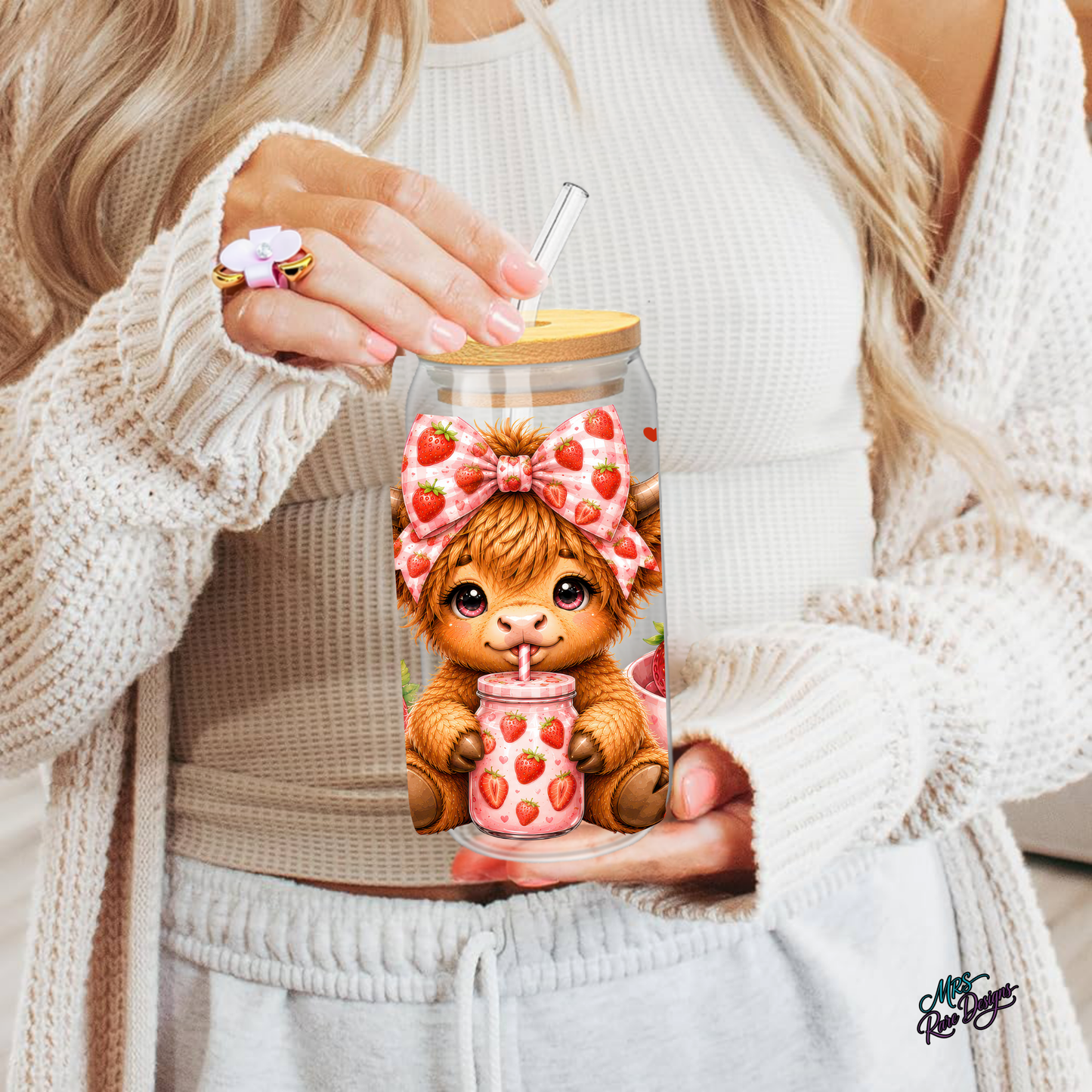 Berry Moo'd 16 oz Highland Cow Strawberry Glass Tumbler