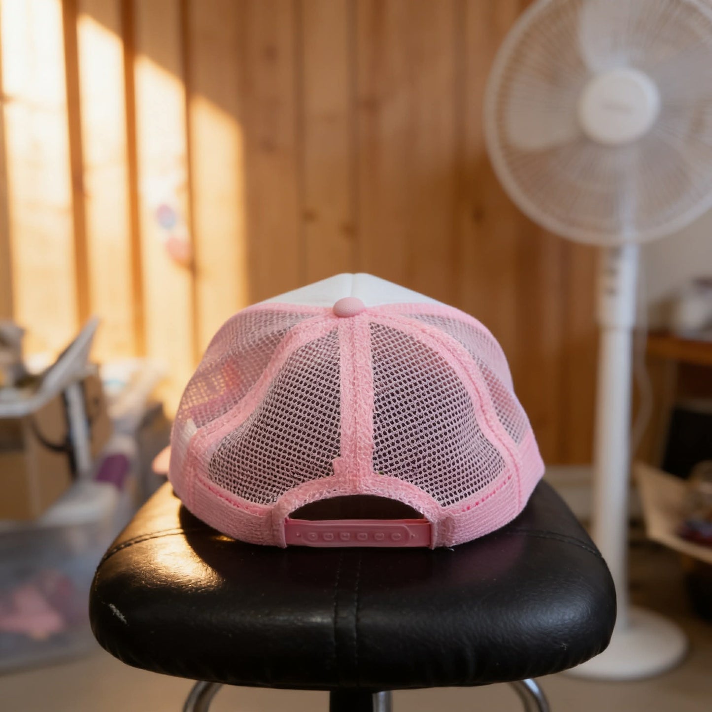 "Love Bug Moo" – The Sweetheart Trucker Hat