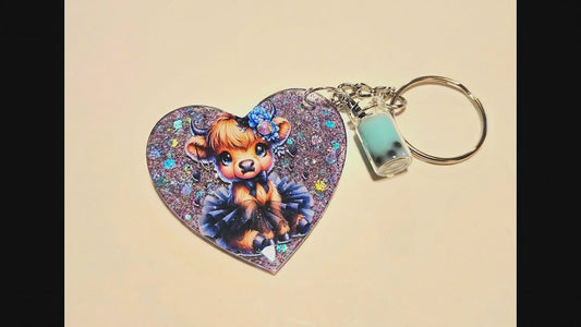 Cute Highland Cow Heart Resin Keychain – Purple Glitter Charm with Mini Boba Bottle
